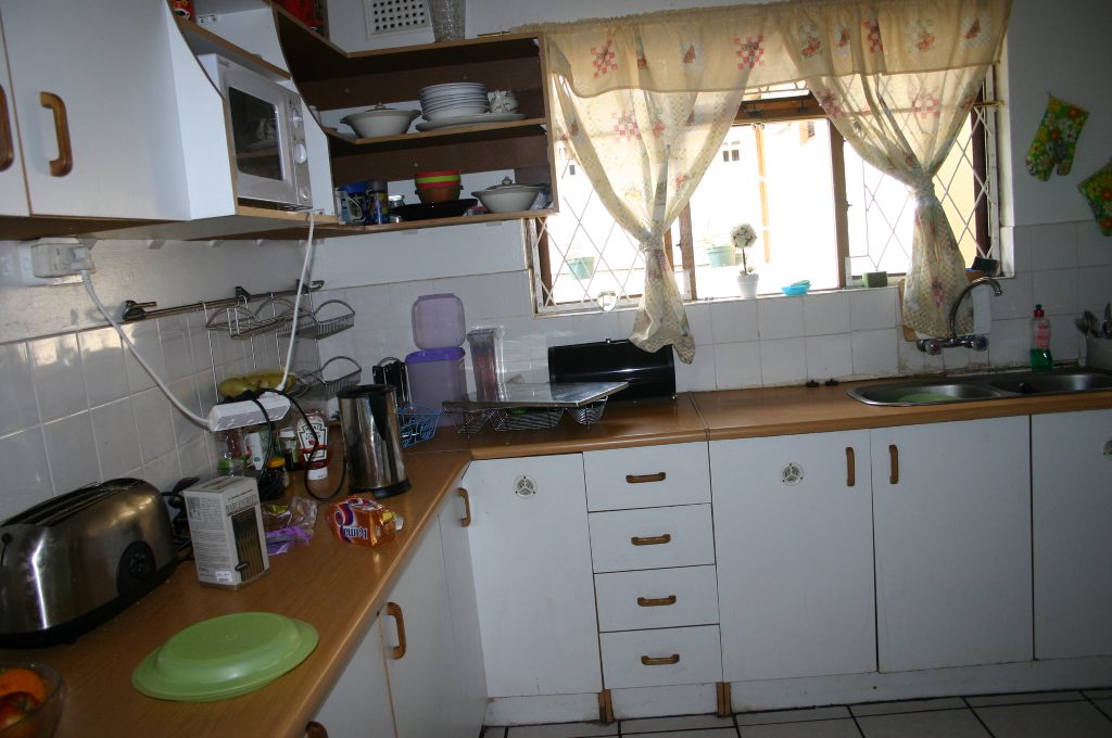 KITCHENS student accommodation in Durban hosted by Durban life coach RichardDaguiar 201909130242